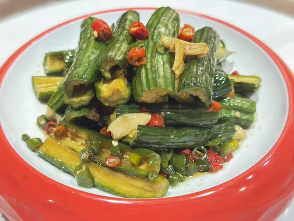 甜辣脆瓜 Sweet and spicy crispy cucumber